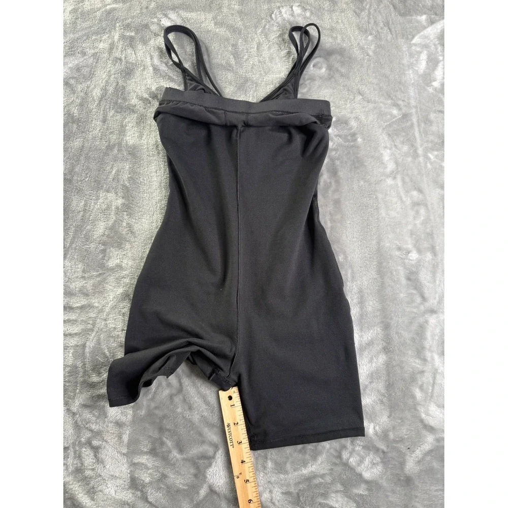 Alo Yoga Alosoft Suns Out Romper Black XXS Athletic Bodysuit W8137R